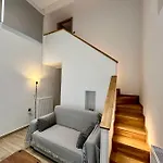 Thano's House 3 Apartament *