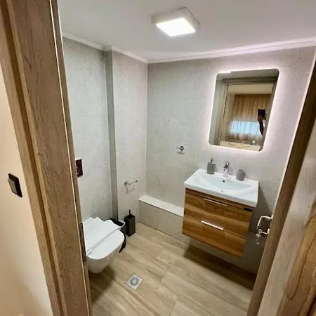 Lejlighed Thano's House 3